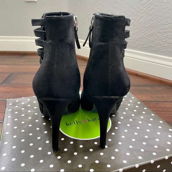Kelly & Katie April Bootie - Picture 4 of 7